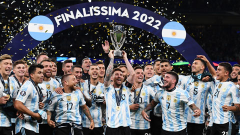 Messi giúp Argentina giành Siêu cúp Liên lục địa: Gừng càng già càng cay