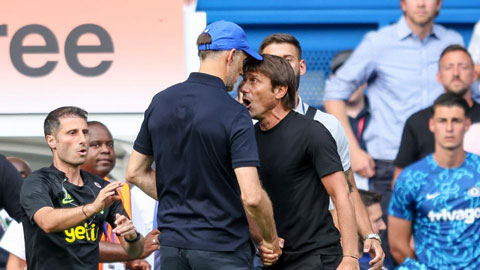 Cận cảnh HLV Tuchel và Conte suýt tẩn nhau sau trận Chelsea 2-2 Tottenham