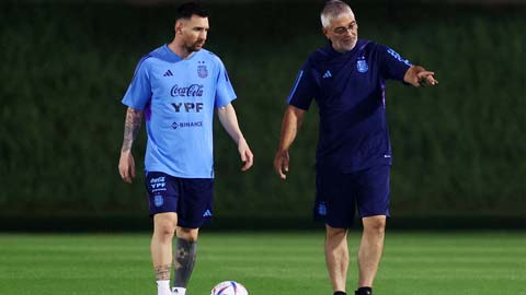 Messi tập riêng, có kịp đá trận ra mắt World Cup với Argentina