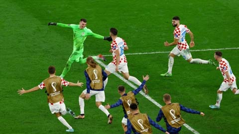 Croatia sướng như điên, Brazil chết lặng sau trận tứ kết