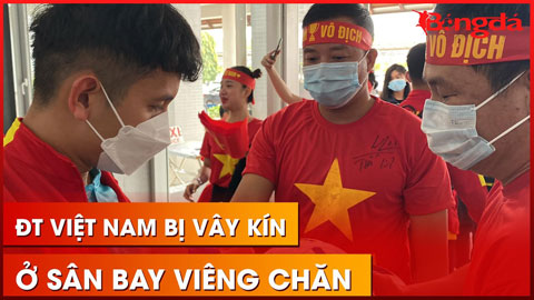 Văn Lâm, Quang Hải, Thầy Park được CĐV vây kín khi đến Lào thi đấu AFF Cup 2022