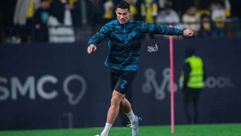 Ronaldo khiến đồng đội ở Al Nassr choáng váng với bản năng sát thủ ở buổi tập đầu tiên 