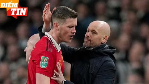Điểm tin 3/4: CĐV MU muốn tống cổ Weghorst, Ten Hag bị chê bai sau thất bại trước Newcastle