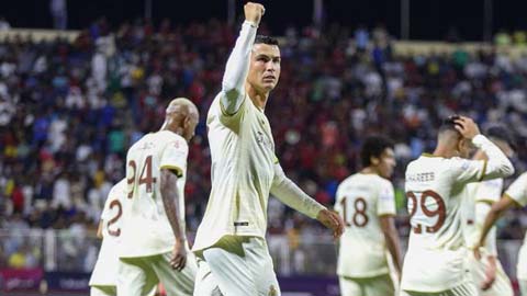 Chiêm ngưỡng cú đúp của Ronaldo trong chiến thắng 5-0 của Al-Nassr trước Al-Adalh