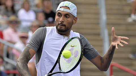 Nick Kyrgios ngược đãi bản thân