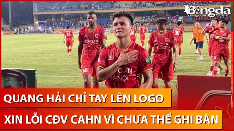 Quang Hải đặt tay lên logo CAHN xin lỗi CĐV sau 3 trận liên tiếp không thể ghi bàn
