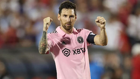 Màn trình diễn miễn chê của Messi trước Dallas