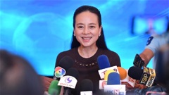 Madam Pang hy sinh đứa con tinh thần vì ghế Chủ tịch LĐBĐ Thái Lan
