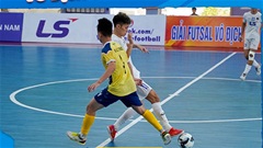Giải futsal U20 QG 2023: Thái Sơn Bắc và Cao Bằng rủ nhau đánh… tennis