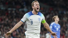 Kane phá thêm 1 kỷ lục của Bobby Charlton