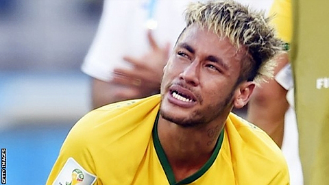 Từ Ronaldo đến Neymar: Càng trác táng, càng dễ chấn thương và tiêu ma sự nghiệp