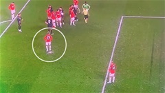 Cựu sao Arsenal cho rằng Garnacho xứng đáng bị phạt vì phá hoại chấm đá penalty