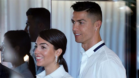  Cristiano Ronaldo và Georgina Rodriguez bị điều tra