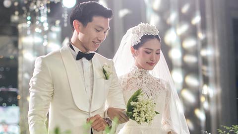 Các tuyển thủ Việt Nam mừng đám cưới Văn Hậu bao nhiêu? 
