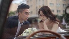 Thần đồng 'lắm tài, nhiều tật' bóng đá Việt Nam kết hôn với bạn gái xinh đẹp