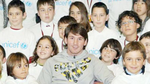 Thời nhỏ, số Lionel Messi nhọ hơn đít nồi