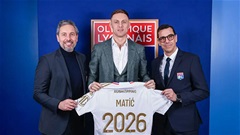 Matic gia nhập Lyon với giá hơn 2 triệu euro