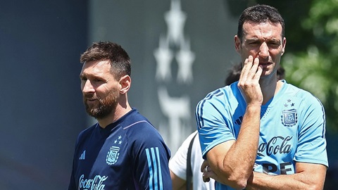 HLV ĐT Argentina tỏ ý nghi ngờ Messi