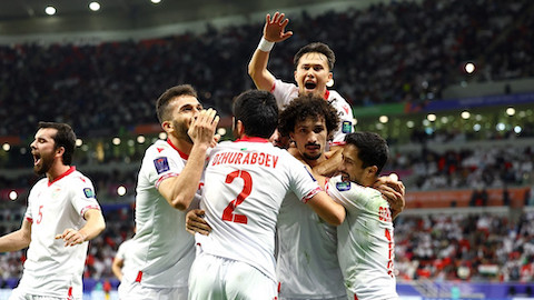 Kết quả Tajikistan 1–1 UAE (luân lưu 5-3): Tajikistan vào tứ kết sau loạt ‘đấu súng' cân não