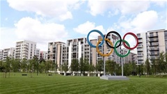 Làng Olympic bị biến thành 'nhà chứa'