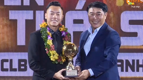 Thái Sơn giành giải cầu thủ trẻ nam xuất sắc nhất 2023