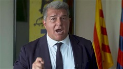 Laporta nói gì về chuyện Barca vô địch La Liga và Champions League?