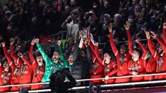 Vô địch League Cup, Liverpool chính thức cho MU 'ngửi khói'