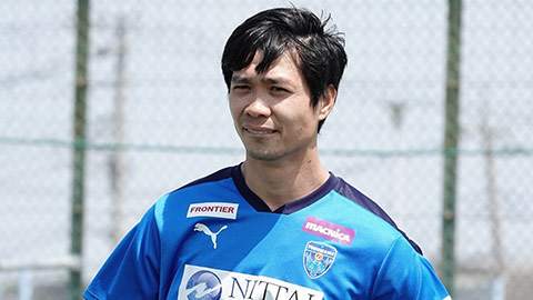 Công Phượng trở lại đá tiền đạo ở Yokohama FC, ngầm khẳng định ông Troussier đúng