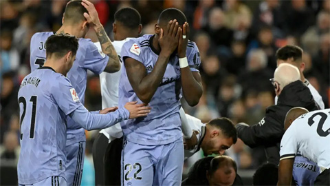 Cầu thủ Real và Valencia sốc với chấn thương kinh hoàng của Diakhaby