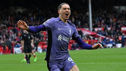 Bàn thắng phút cuối - 'đặc sản' của Premier League