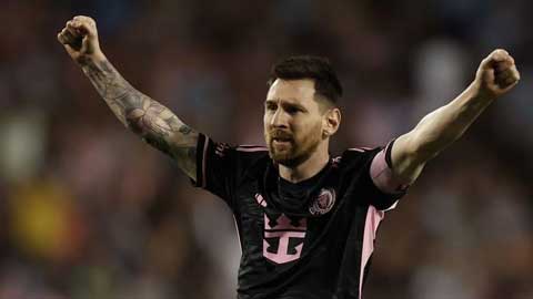 Cận cảnh Messi vẽ siêu phẩm giúp Inter Miami đánh bại Sporting KC