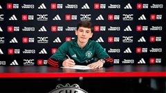 Tin giờ chót 16/4: MU ký hợp đồng chuyên nghiệp đầu tiên với sao 17 tuổi