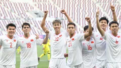 Chiêm ngưỡng siêu phẩm cầu vồng của Khuất Văn Khang vào lưới U23 Malaysia