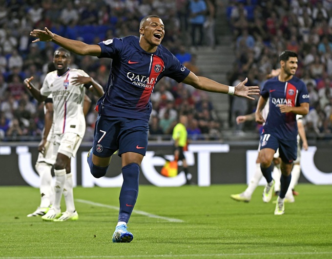 Mbappe lập cú đúp trong chiến thắng 4-1 trước Lyon tại vòng 4 Ligue 1 2023/24