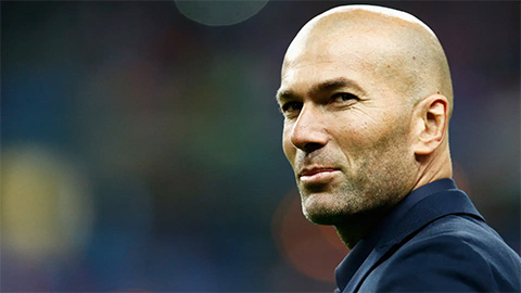 Zidane lên chức 2 lần