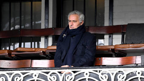 Điều khoản bí mật cho phép Mourinho rời Fenerbahce