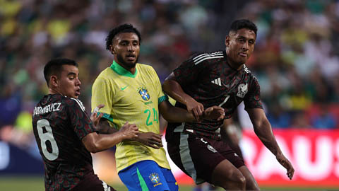 Tường thuật Mexico 2-3 Brazil 