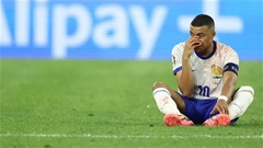 Vì sao Mbappe gãy mũi vẫn dính thẻ vàng?