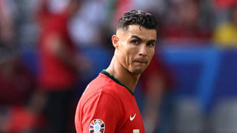Ronaldo lập kỷ lục chạy nhanh ở tuổi 39
