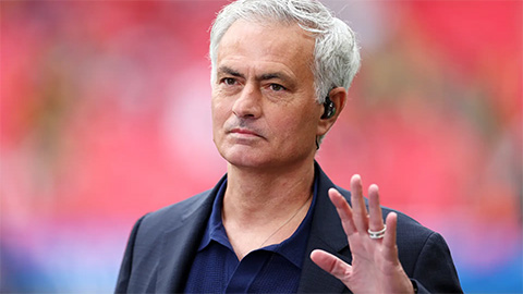  Mourinho mắc một món nợ không bao giờ trả được