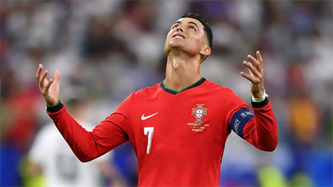 Trực tiếp Bồ Đào Nha 0-0 Slovenia: Ronaldo lỡ thời cơ vàng