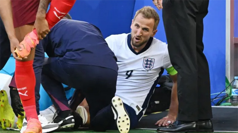 Kane bị ví như phiên bản Ronaldo của ĐT Anh