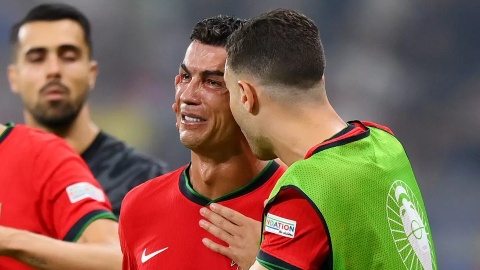 EURO 2024: Khi đàn ông được khóc