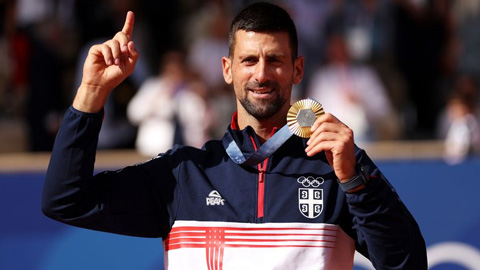 Djokovic lần đầu giành HCV Olympic, hoàn tất bộ sưu tập như Messi