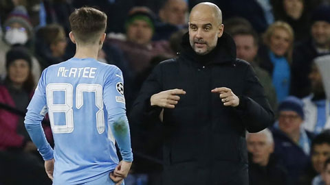 Cầu thủ duy nhất của Man City mà Pep yêu cầu không được bán