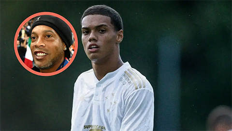 Truyền nhân nhà Ronaldinho gia nhập Burnley