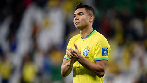 Casemiro chơi hay ở MU nhưng lại vô duyên ở ĐT Brazil