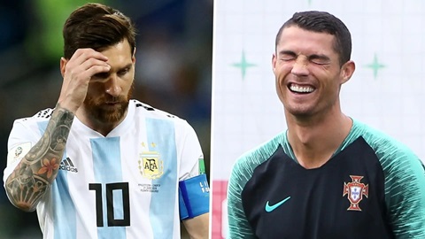 Messi bất lực với cột mốc 900 bàn của Ronaldo