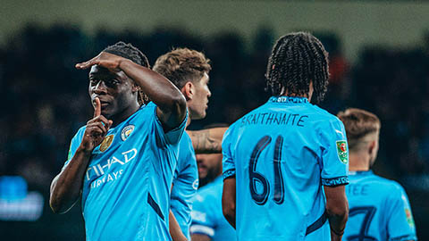 Điểm nhấn Man City 2-1 Watford: Bất ngờ 'thần đồng' Rico Lewis 