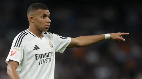 Bình phục siêu tốc, Mbappe vẫn không thể đối đầu với em trai
